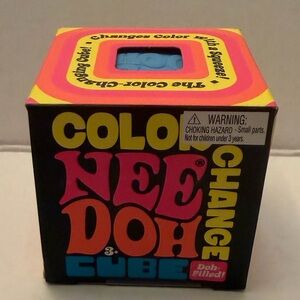 Rare! Color Changing NeeDoh Cube-Blue